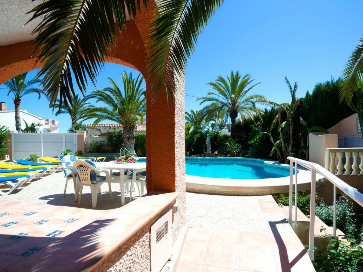 Villa Amber By Interhome Calp Exterior foto