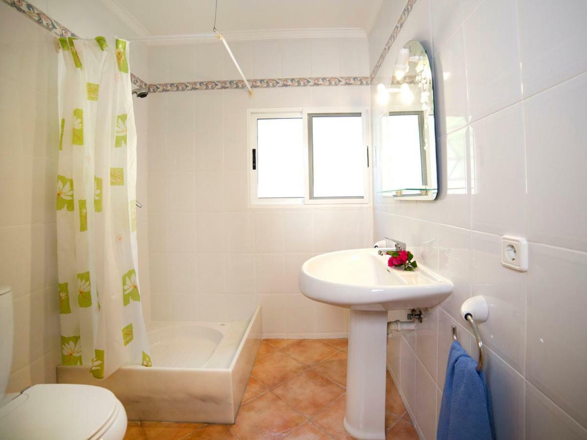 Villa Amber By Interhome Calp Exterior foto